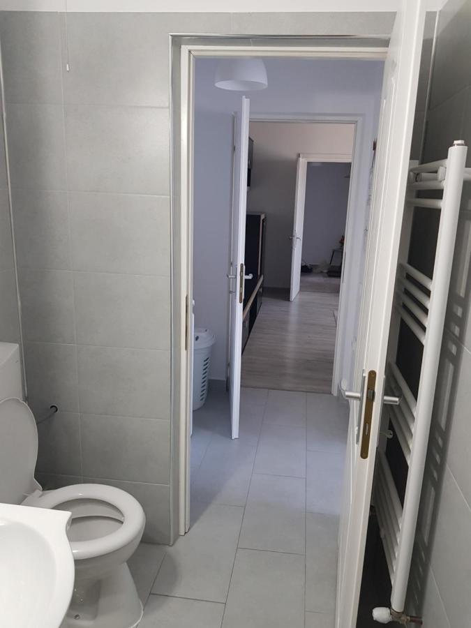 Ana Apartament Râmnicu Vâlcea Екстериор снимка